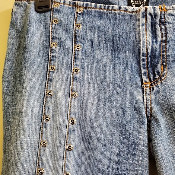 XOXO Bell Bottom / Flare Studded Jeans Size 9/10 - Picture 5 of 12